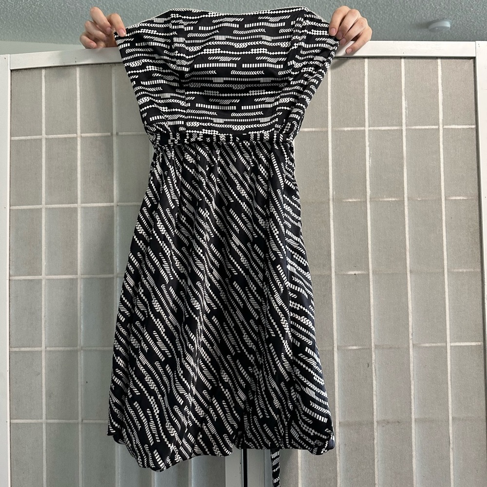 BEBE black and white dress size S
